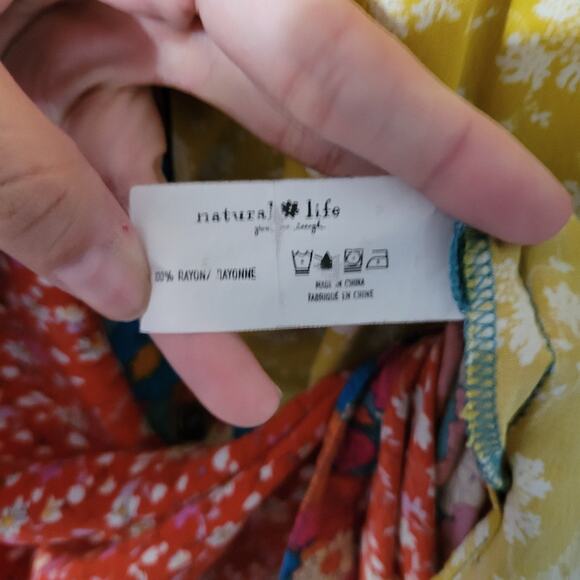 Colorful Floral Long Sleeve Dress - Picture 8 of 13